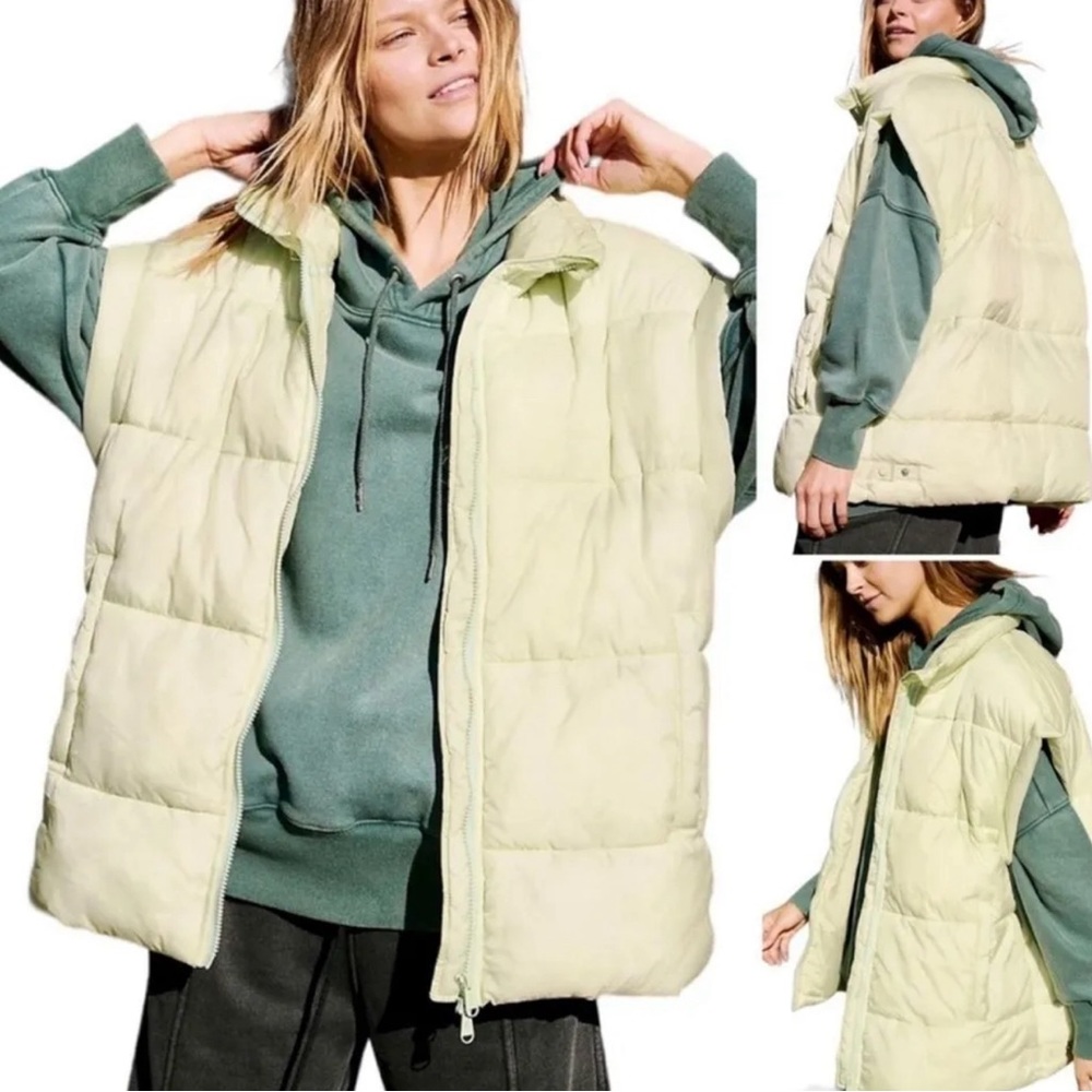 NWT Free People FP Movement In A Bubble Oversized Puffer Vest, MED NWT